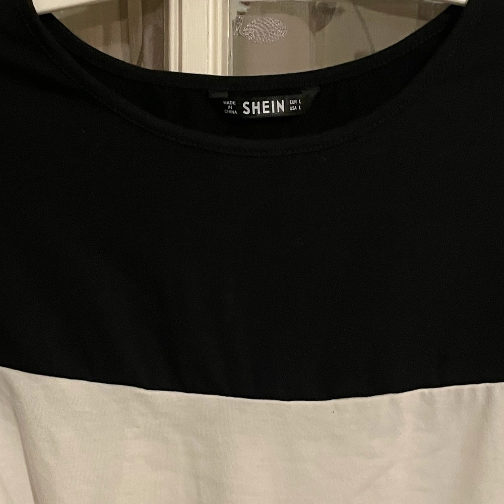 NWOT | SHEIN top - Picture 2 of 2